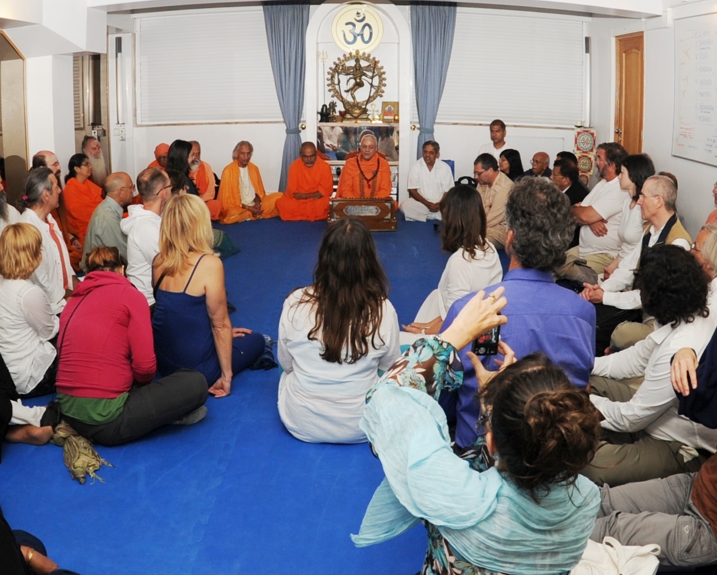 Reception of the Invited Masters to the International Day of Yoga at the Headquarters of the Portuguese Yoga Confederation, Lisboa – 2013