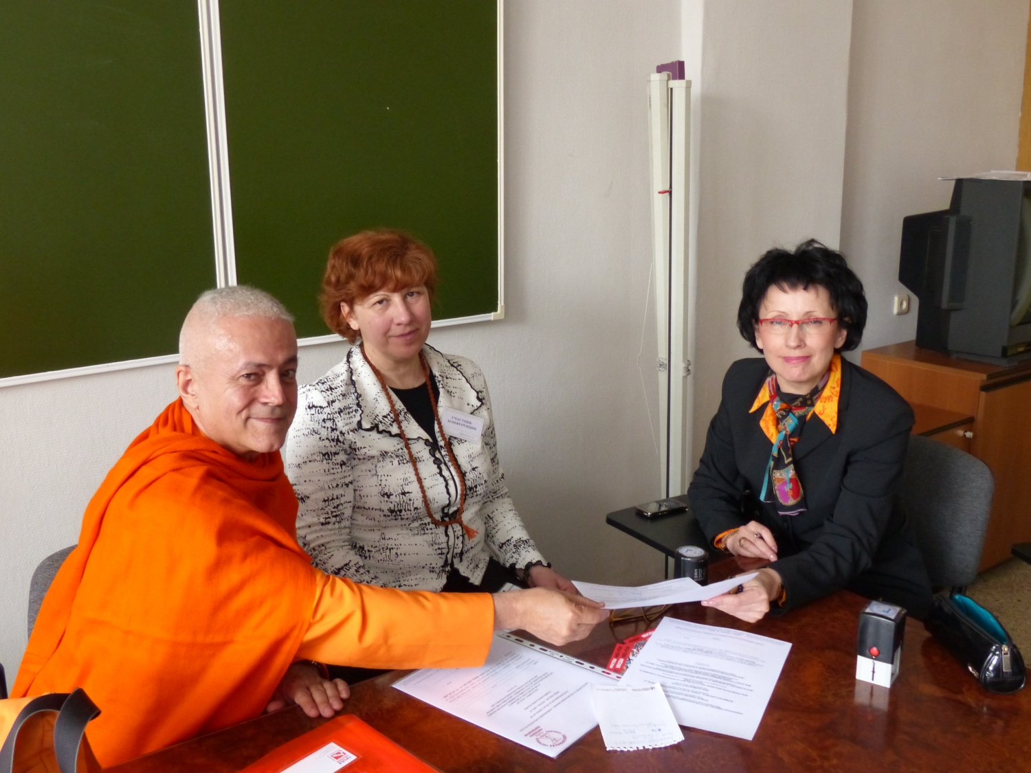 Meeting with the Board of Direction of the Classical Yoga Federation of Russia - Moscow, Russia - 2013, April (...)